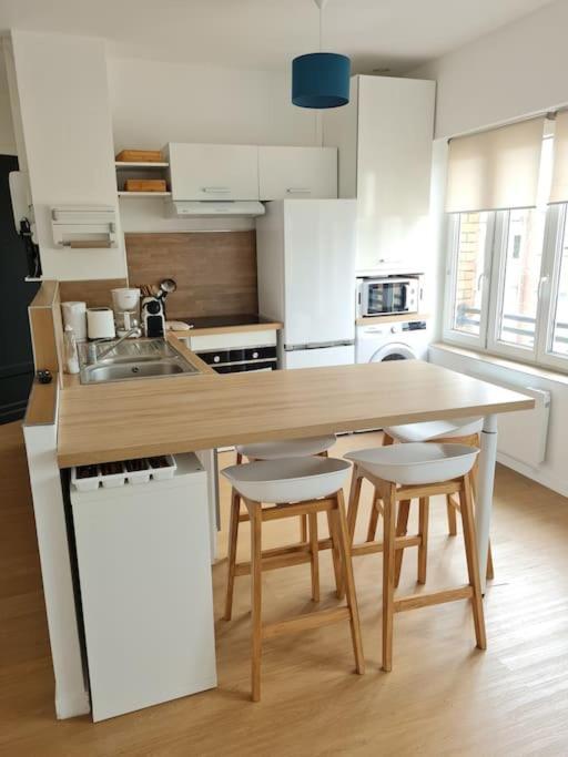 Bel Appartement 3 Suites Privatives Hyper Centre Tourcoing Exterior foto